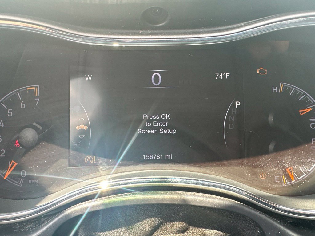 Used 2018 Jeep Grand Cherokee Altitude AWD/4WD image 38