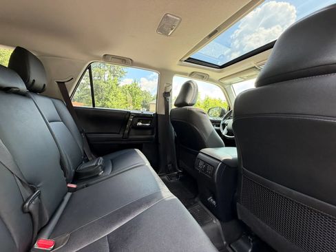 Used 2023 Toyota 4Runner TRD Off-Road Premium w/ Off Road Premium Plus Package AWD/4WD image 25