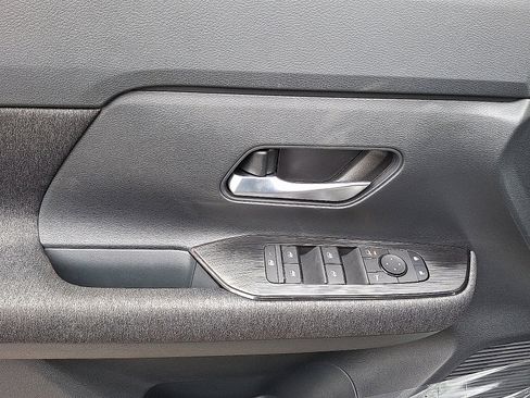 New 2026 Nissan Kicks SV w/ SV Premium Package image 11