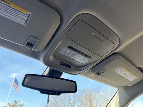 Used 2016 Chevrolet Colorado Z71 image 23