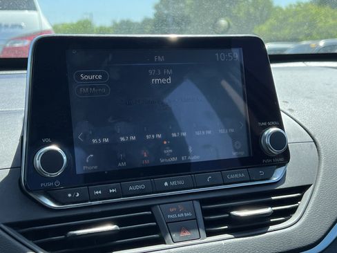 Used 2019 Nissan Altima 2.5 S image 25