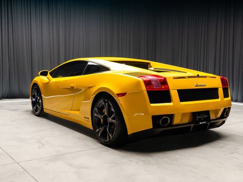 Used 2008 Lamborghini Gallardo AWD/4WD image 34