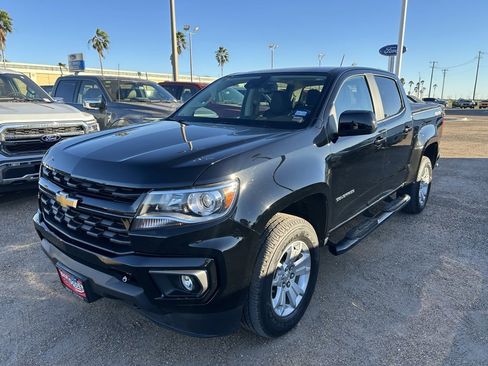 Used 2022 Chevrolet Colorado LT w/ Trail Boss Package image 3