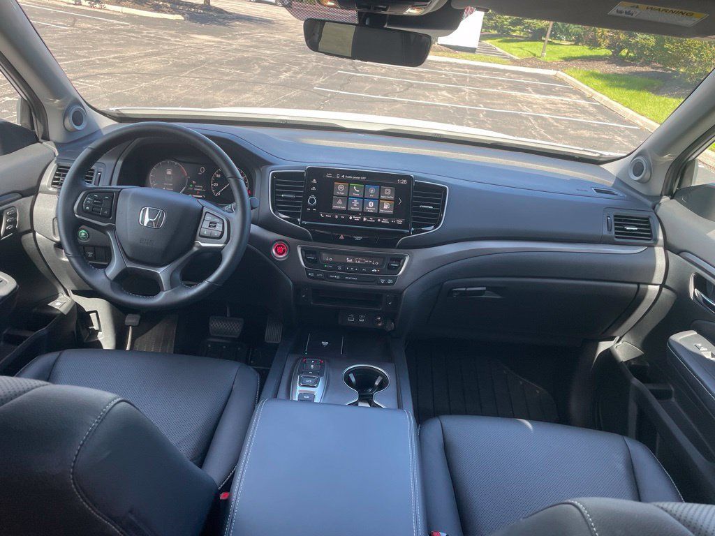 Used 2025 Honda Ridgeline RTL image 25