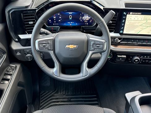 New 2026 Chevrolet Silverado 1500 LT image 13