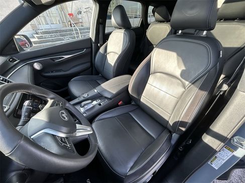 Certified 2023 INFINITI QX50 Sport image 15