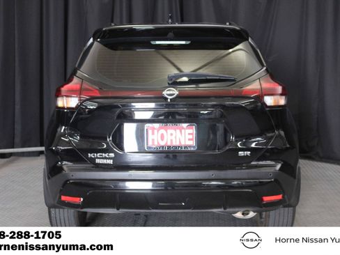 Used 2023 Nissan Kicks SR FWD image 14