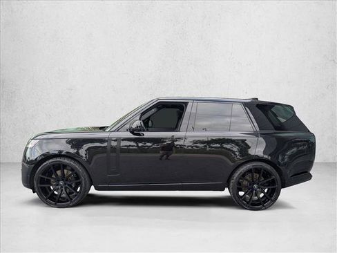 Used 2023 Land Rover Range Rover SE AWD/4WD image 6