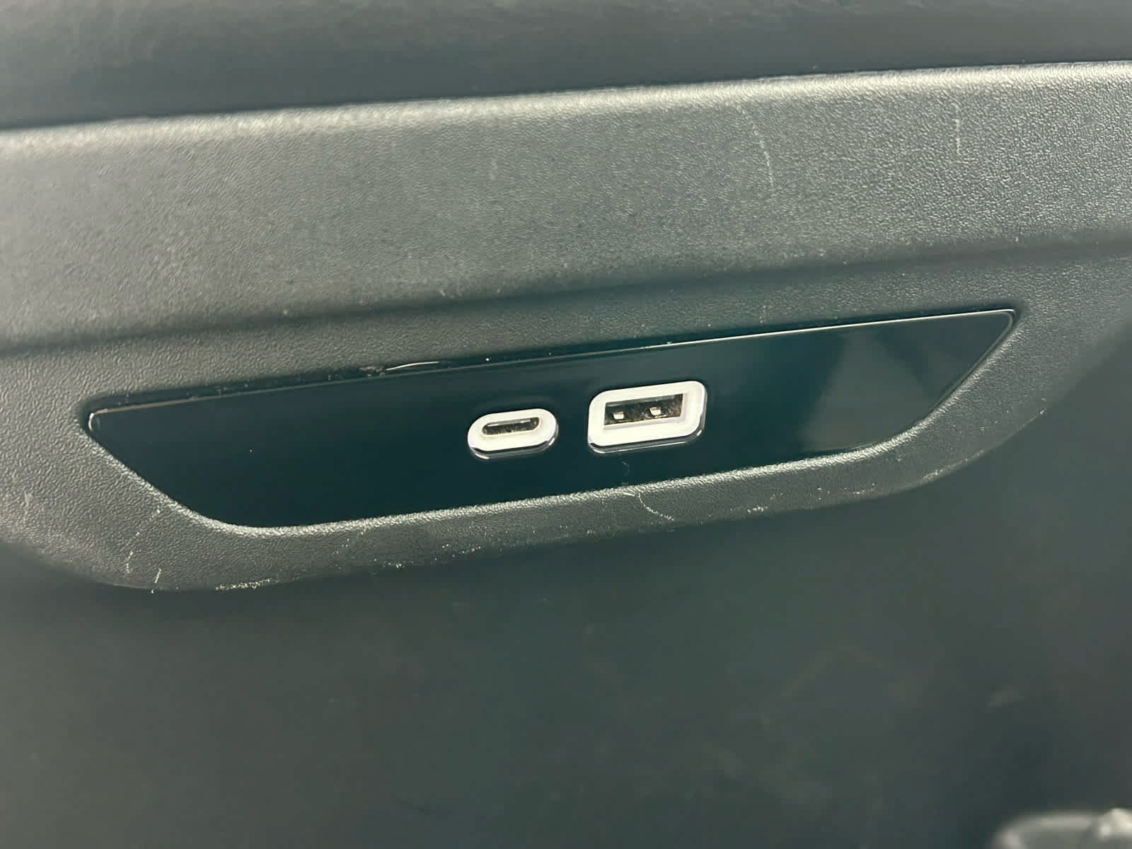 Used 2024 Chrysler Pacifica Touring-L FWD image 14