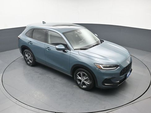 Certified 2025 Honda HR-V EX-L image 45