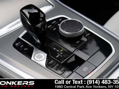 Used 2023 BMW X5 xDrive40i w/ M Sport Package image 21