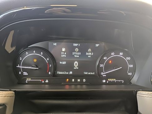 Used 2020 Lincoln Corsair Reserve w/ Appearance Package image 25