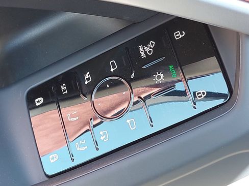 New 2026 Audi SQ5 Premium Plus AWD/4WD image 31