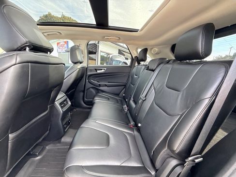 Used 2021 Ford Edge Titanium w/ Class II Trailer Tow Package image 21