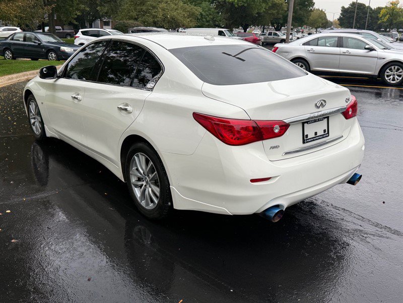 Used 2015 INFINITI Q50 Premium w/ Navigation Package AWD/4WD image 6
