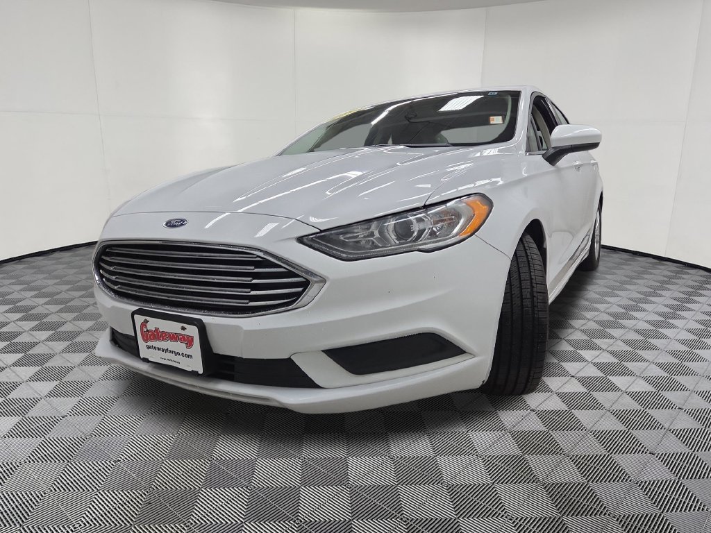 Used 2018 Ford Fusion SE FWD image 7