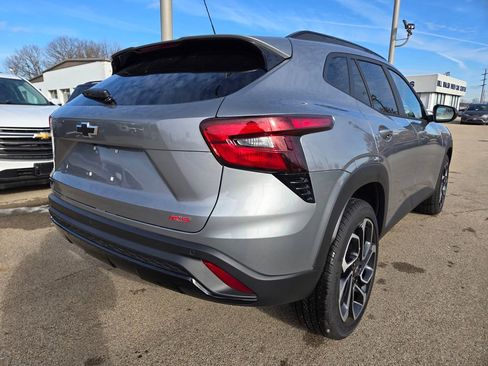 New 2026 Chevrolet Trax RS w/ Sunroof Package image 4