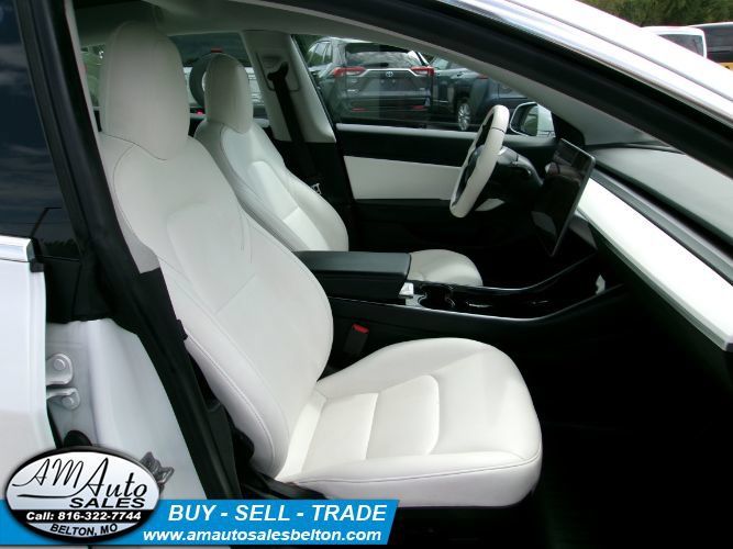 Used 2020 Tesla Model 3 Standard Range Plus RWD image 18