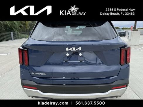 New 2026 Kia Sorento EX w/ EX Premium Package FWD image 4