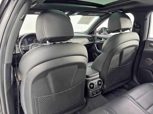 Used 2020 Kia Stinger GT2 image 37