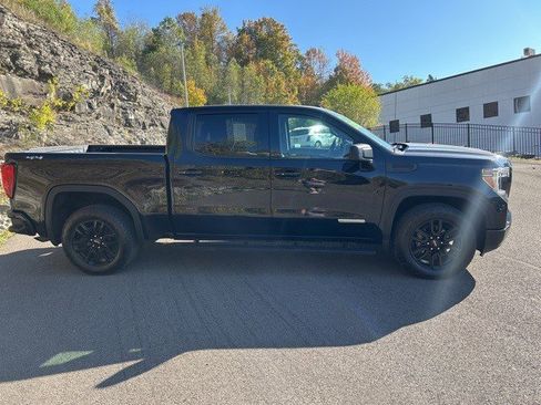 Certified 2022 GMC Sierra 1500 Elevation image 11