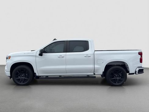 Used 2024 Chevrolet Silverado 1500 RST RWD image 3