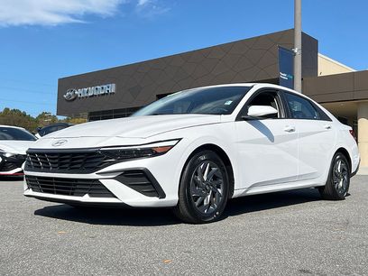 Certified 2024 Hyundai Elantra SEL