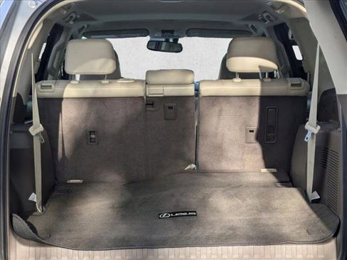 Used 2017 Lexus GX 460 image 6