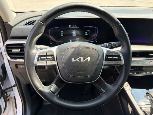 Certified 2024 Kia Telluride S w/ S Sunroof Package AWD/4WD image 16