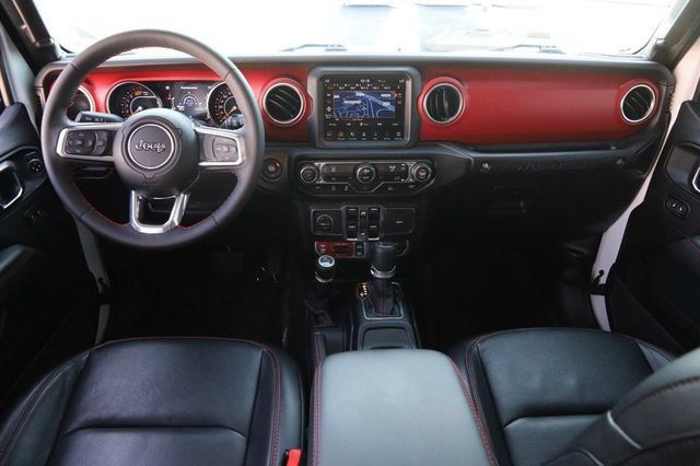 Used 2023 Jeep Wrangler Unlimited Rubicon AWD/4WD image 27