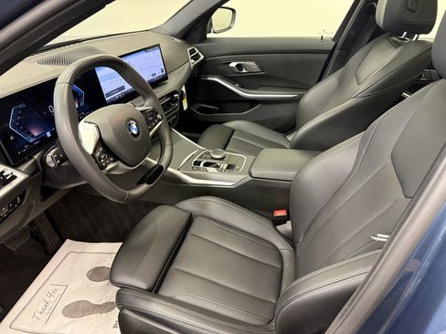 Used 2025 BMW 330i xDrive Sedan w/ Convenience Package AWD/4WD image 6