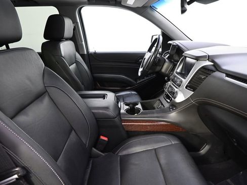 Used 2020 GMC Yukon SLT AWD/4WD image 16