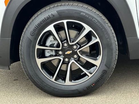 New 2026 Chevrolet TrailBlazer LT w/ Convenience Package image 35