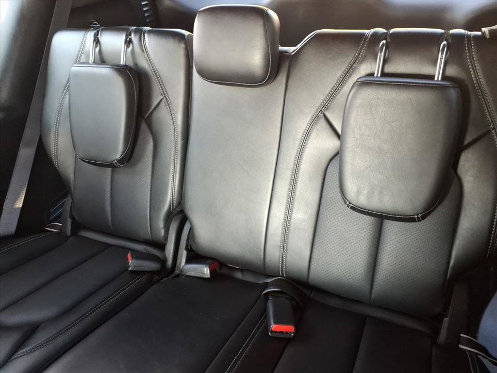 Used 2025 Chrysler Pacifica Select FWD image 14