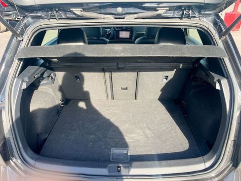 Used 2021 Volkswagen GTI SE image 27