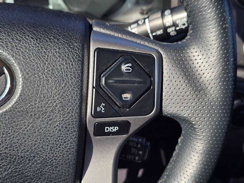 Used 2016 Toyota 4Runner Limited image 35