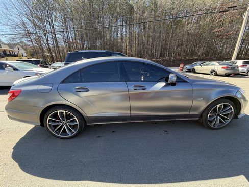Used 2012 Mercedes-Benz CLS 550 4MATIC image 4