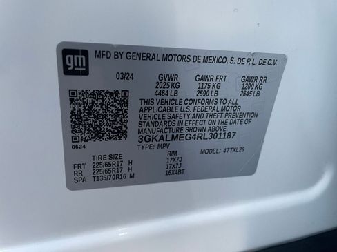 Used 2024 GMC Terrain SLE image 28