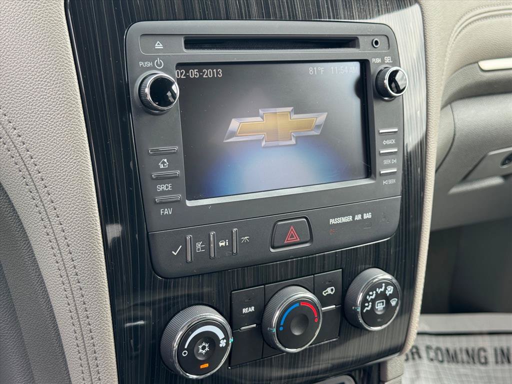 Used 2015 Chevrolet Traverse LT FWD image 21