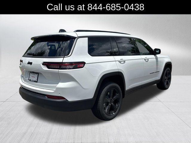 New 2026 Jeep Grand Cherokee L Limited w/ Limited Altitude Package AWD/4WD image 5