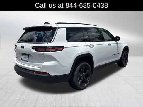 New 2026 Jeep Grand Cherokee L Limited w/ Limited Altitude Package AWD/4WD image 5