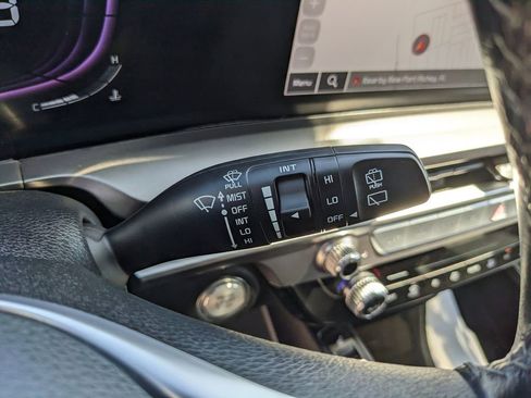 Certified 2025 Kia Telluride S image 35