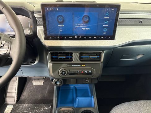 New 2026 Ford Maverick XLT w/ XLT Luxury Package FWD image 29