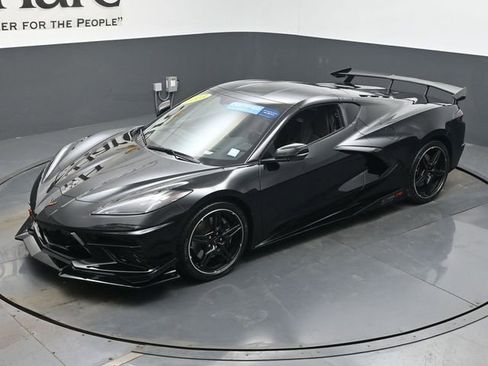 Used 2023 Chevrolet Corvette Stingray Preferred Cpe w/ Z51 Performance Package image 40