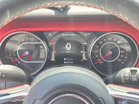 Used 2021 Jeep Wrangler Unlimited Rubicon AWD/4WD image 13