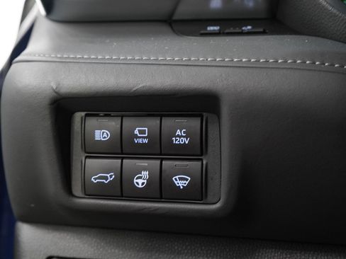 Used 2020 Toyota Highlander Platinum AWD/4WD image 29
