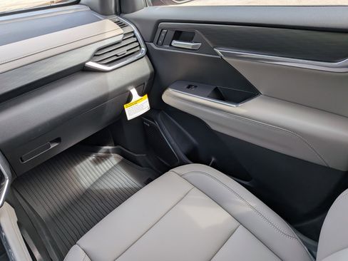 New 2026 GMC Acadia Elevation FWD image 15