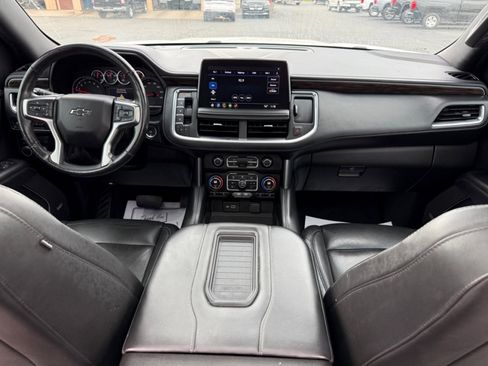 Used 2021 Chevrolet Tahoe Z71 w/ Z71 Signature Package AWD/4WD image 11