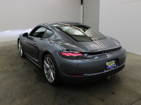 Certified 2025 Porsche 718 Cayman S RWD image 3