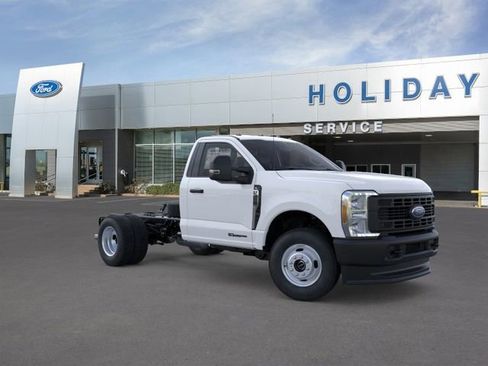 New 2026 Ford F350 XL image 7